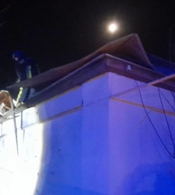 На Полтавщині вночі працювала ППО, є пошкодження через падіння уламків безпілотника