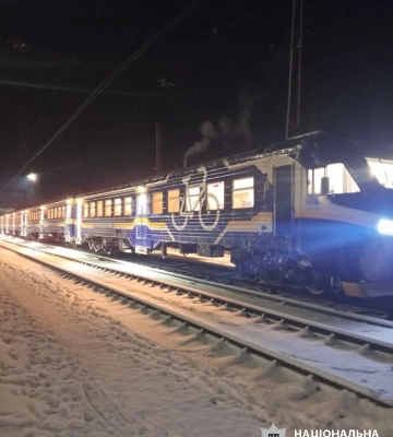 Потяг Дніпро-Харків на смерть збив чоловіка