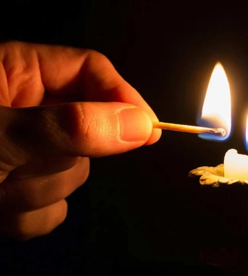 У Херсоні внаслідок ворожих обстрілів знеструмлені електромережі