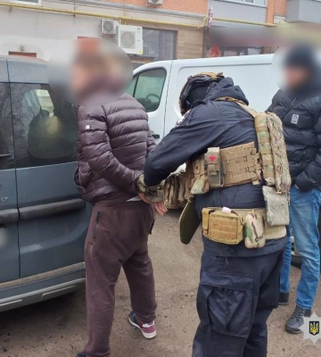 Погрожував ножем у машині: затримали підозрюваного у нападі на жінку у Черкасах