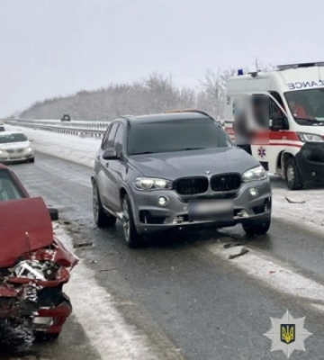 На Полтавщині сталася ДТП за участі десяти автомобілів