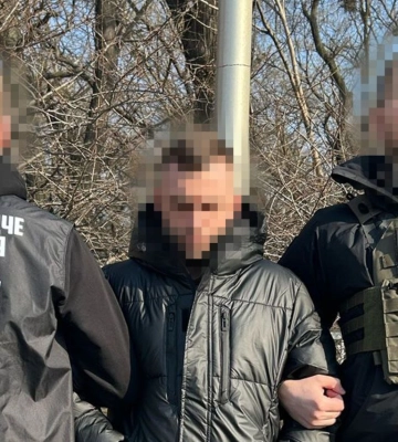 В Одесі затримали топменеджерів компанії, яка поставляла в РФ обладнання для електромереж військових баз