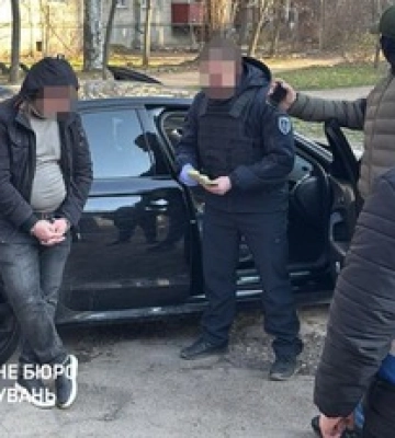 Требовал "выкуп" за мобилизованного: в Николаеве задержан сотрудник ТЦК