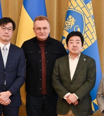 Японська компанія планує впроваджувати у Львові медичні проєкти