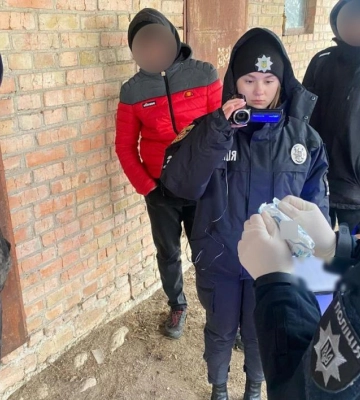 Здолбунівські поліцейські затримали наркодилера