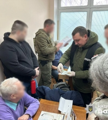 Затримано члена ВЛК, який за $2000 «малював» військовозобов’язаному діагноз щодо непридатності до служби