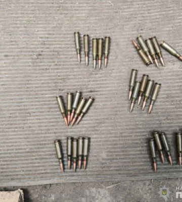 Психотропи та канабіс: поліцейські затримали підозрюваного у збуті наркотиків на Миколаївщині