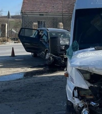 На Львівщині внаслідок автозіткнення травмовано пасажира легковика