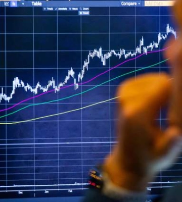 Киев бросает вызов обстоятельствам: почему облигации страны растут в цене