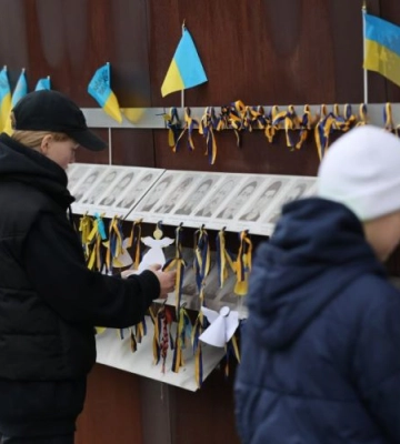 У столиці на честь Героїв Небесної Сотні відбулася панахида та Хода пам’яті