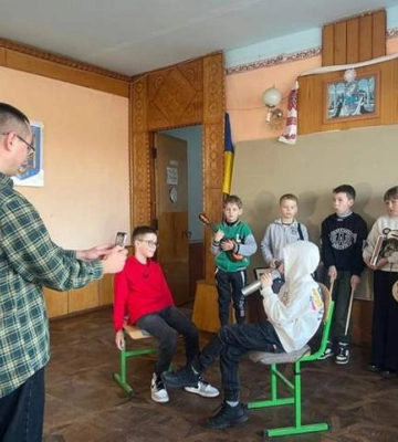 Створюють гурти: учні на Тернопільщині завдяки креативним урокам стали популярними