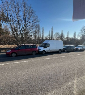 ДТП за участю трьох автівок сталось на черкаській дамбі (ФОТО)