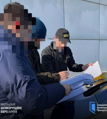 НАБУ і САП викрили суддів з Одещини на схеми виїзду чоловіків за кордон