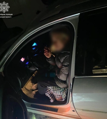 Рівненські патрульні зупинили водійку з ознаками наркотичного сп’яніння