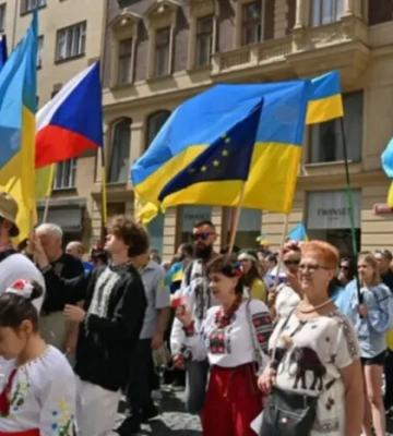 Зеленський пояснив, звідки Трамп взяв дані про «4% довіри»