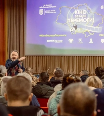 &quot;Смотри украинское!&quot;: в Винницкой области заработало новое кинопространство для военных, которые проходят лечение и реабилитацию