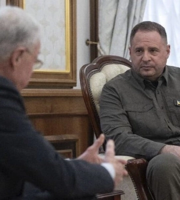 &quot;РФ манипулирует и пытается посеять раскол&quot;. Ермак рассказал, о чем говорил с Келлогом