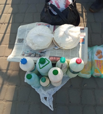 Скільки коштують домашні молочні продукти на Волині