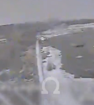 Бойцы "ОМЕГА" подбили танк врага с помощью FPV-дрона: видео работы защитников