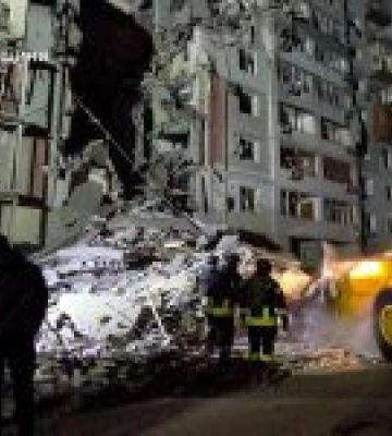 Росіяни атакували житловий будинок в Херсоні