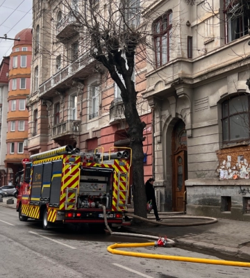 Попередньо, дві жінки загинули під час пожежі на Чорновола в Івано-Франківську