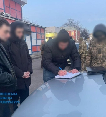 Молодики з Рівненщини оформляли кредити на незнайомців: відомо про 50 потерпілих
