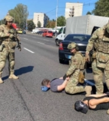 На Волині судитимуть трьох членів злочинної групи, яка торгувала зброєю