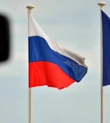 ЄС не планує відмовлятись від санкційної політики проти Росії