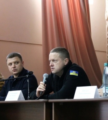 У Луцьку посеред дороги загорівся автобус (Відео)