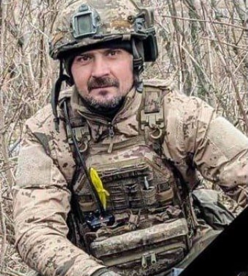 Поліг на фронті бойовий медик з Вараша