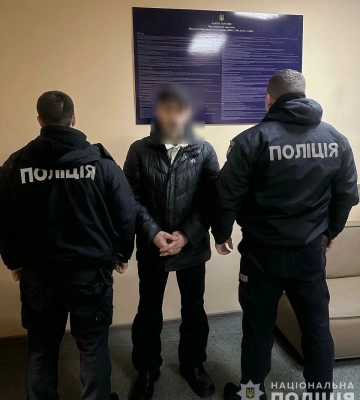 У Дніпрі затримано злодія, який вдерся до будинку пенсіонерки та пограбував стареньку