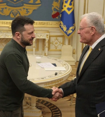 Зеленський зустрівся зі спецпосланцем США Келлогом, але є нюанс