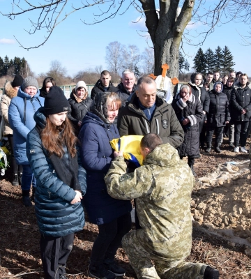 Луцьк - у жалобі: відбудеться прощання з полеглими Героями Федором Мельничуком та Сергієм Олексюком