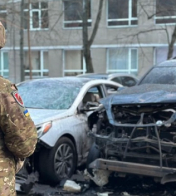 В Одесі пролунав вибух - пошкоджені три автівки