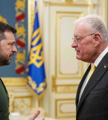 Зеленський зустрівся з Келлогом, на вимогу США спільну пресконференцію скасували Зеленський зустрівся з Келлогом, на вимогу США спільну пресконференцію скасували