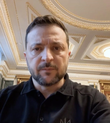 Зеленський зустрівся з головою Військового комітету НАТО
