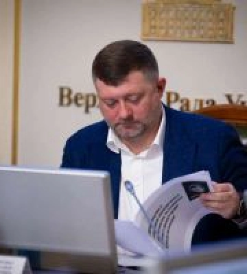 Вступ України до ОЕСР — це важливий напрям роботи на рівні всієї країни, – Перший віцеспікер Олександр Корнієнко