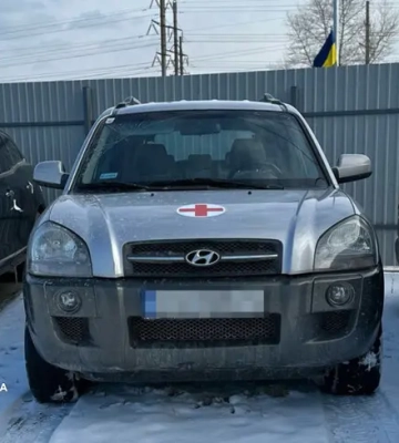 Продавали авто, призначені для ЗСУ: У Києві викрито двох зловмисників. ФОТОрепортаж