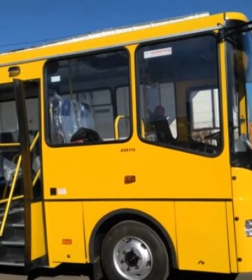 26 інклюзивних шкільних автобусів передали громадам Одещини