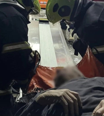 У Кропивницькому рятувальники допомогли важкохворій жінці