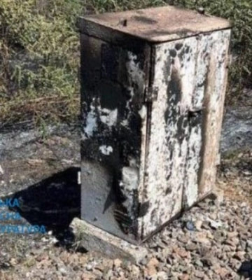 На Одещині судитимуть трьох посібників агресора, які підпалювали на залізниці релейні шафи