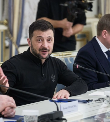 Підтримка Зеленського зростає: скільки українців схвалюють діяльність президента