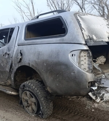 У Куп’янську росіяни вдарили ‎«молнією‎» по авто поліції: постраждали правоохоронці