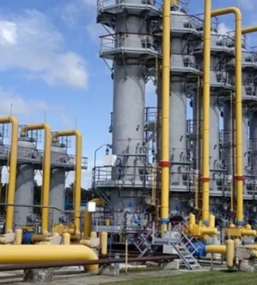Добыча газа в Украине упала 40% после российских ракетных ударов, - Reuters