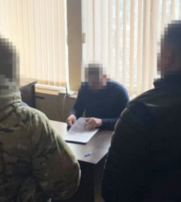 СБУ та ДБР викрили суддю із Дніпра, який привласнив орендовану квартиру