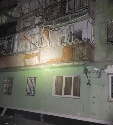 Нічна атака безпілотників на Дніпропетровщині: є постраждалий та руйнування