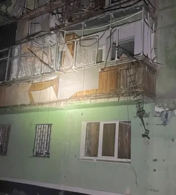 Росіяни на Дніпропетровщині поранили чоловіка. Пошкоджені будинки та підприємство