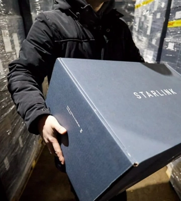 Угода про копалини. США погрожують відключити Україну від Starlink — Reuters