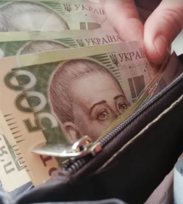 Цены бьют рекорды: в каких городах Украины продолжает дорожать жилье (ифографика)