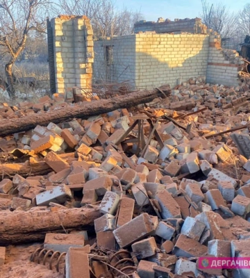 Наслідки нічного обстрілу села Лобанівка на Харківщині 